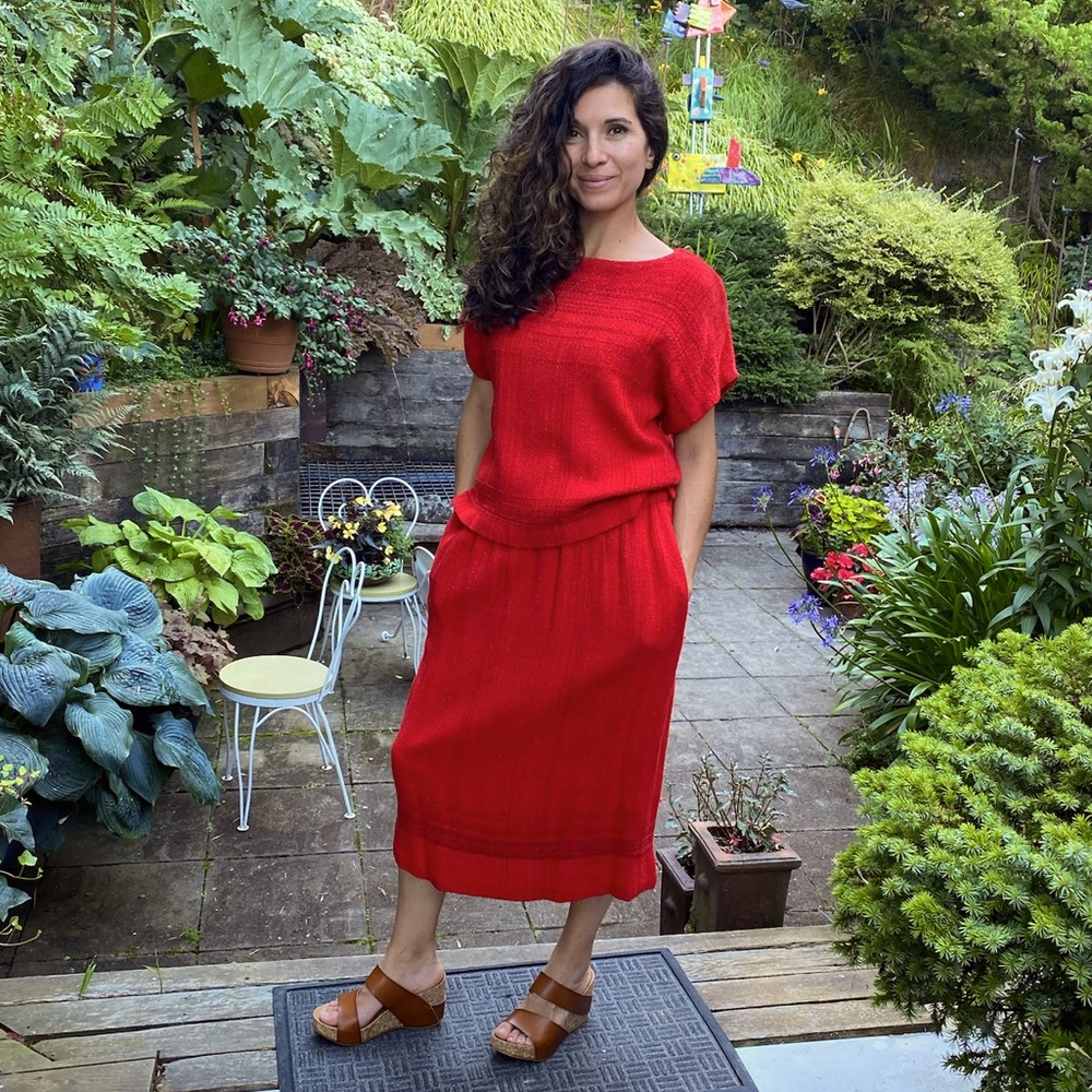 Handwoven red skirt and shirt set, rock the 80’s style!